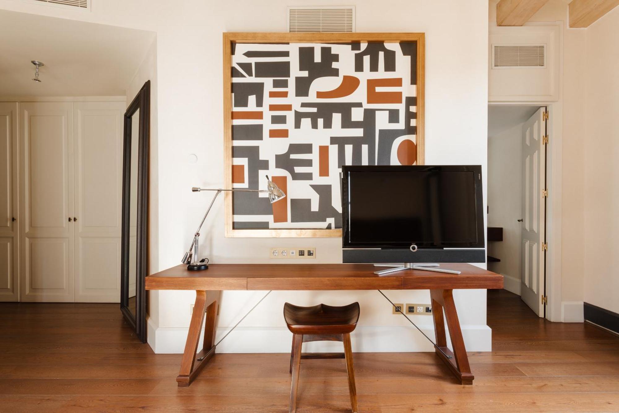 Do Placa Reial Powered By Sonder Barcelona Phòng bức ảnh A work space