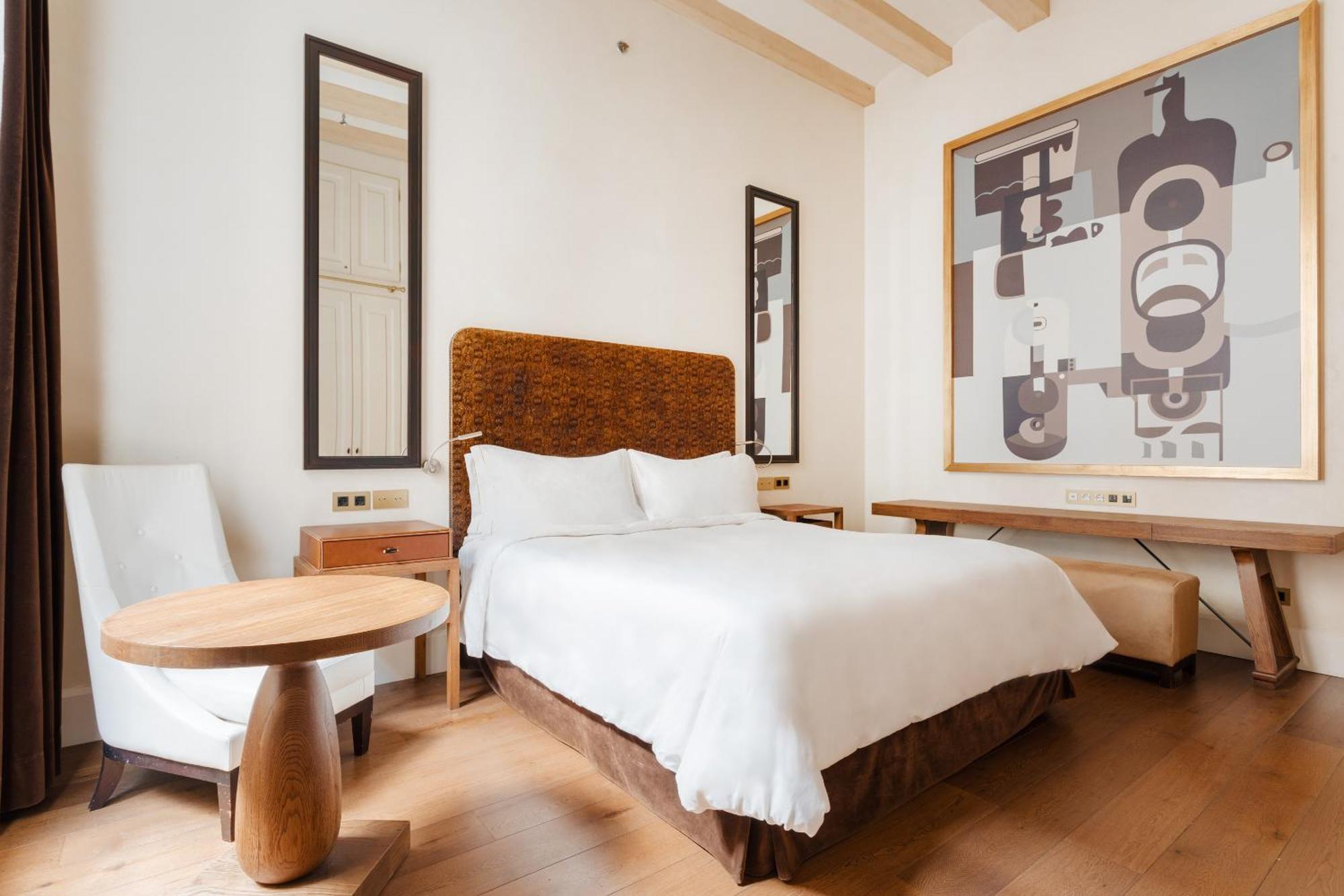 Do Placa Reial Powered By Sonder Barcelona Phòng bức ảnh A room at the hotel